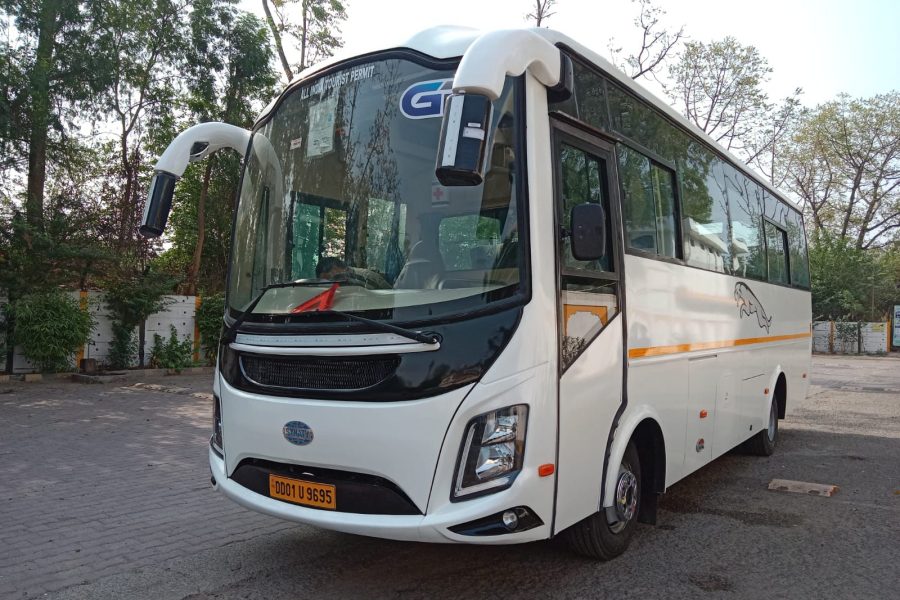 Ac Coach