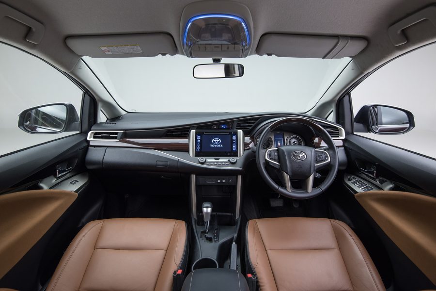 Toyota Innova Crysta